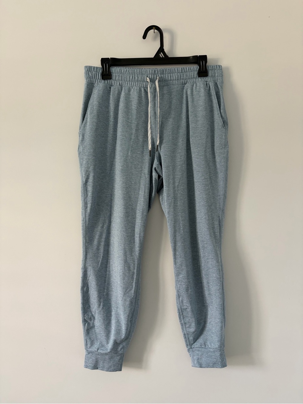 Kirkland Signature Light Blue Lightweight Joggers M